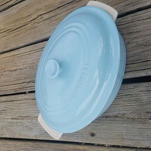 Le Creuset Covered Casserole Dish